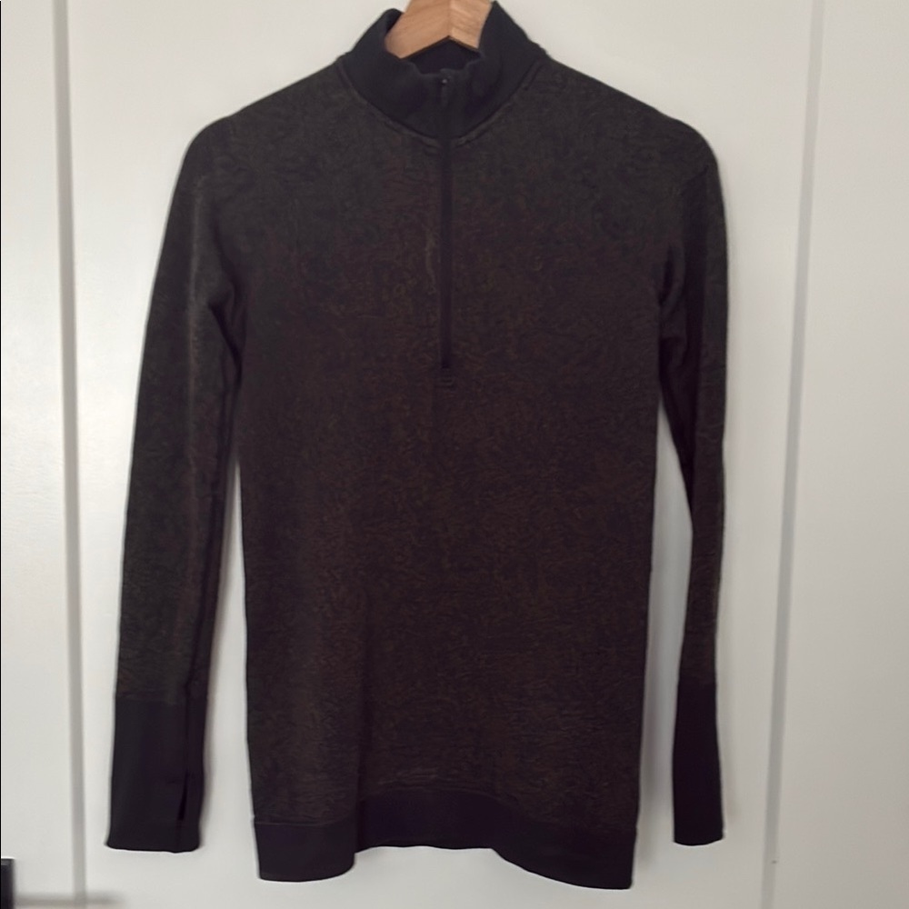 Lululemon Athletica Rest Less 1/2 zip top sz4 in armory - Picture 5 of 12